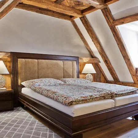 ホテル Vodny Hrad Hronsek